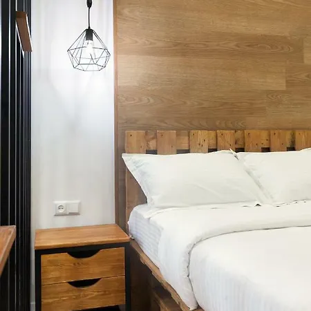 Leogrand Loft-studio On Tamanska 8 *