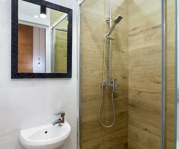 Leogrand Loft-studio On Husiak 8 Apartamento Leópolis